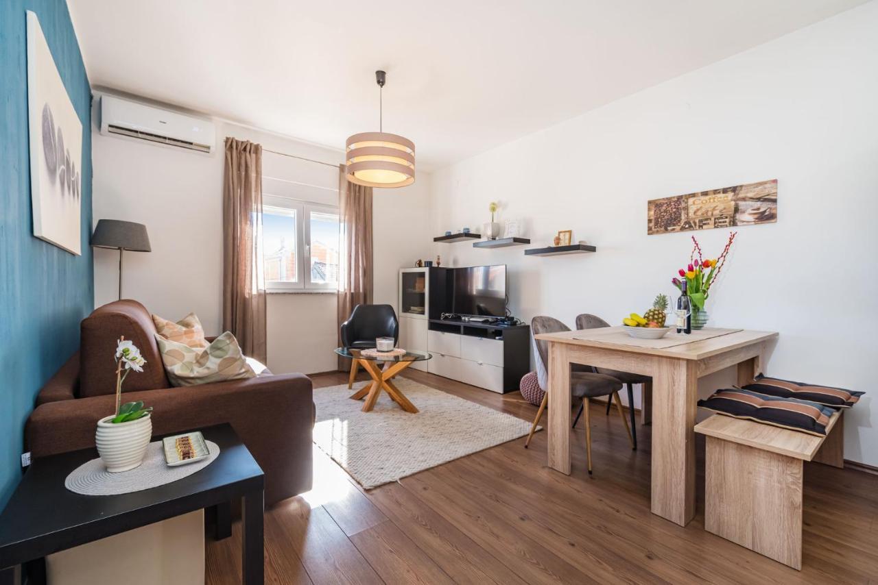 Apartment Karla Zadar Buitenkant foto