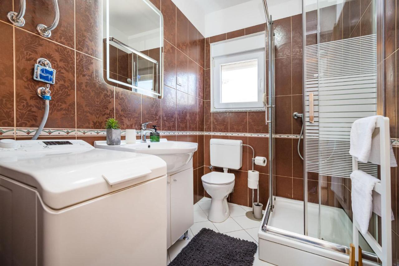 Apartment Karla Zadar Buitenkant foto